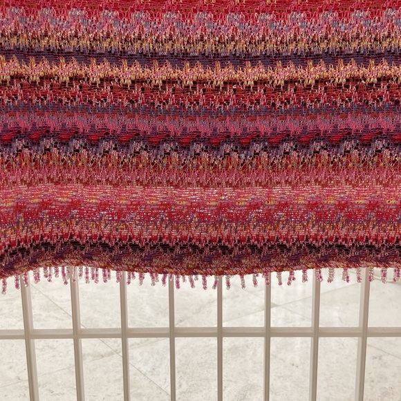 Boho knit skirt, with lining, elastic waist and beads at hemline. Multi color. - Picture 2 of 5